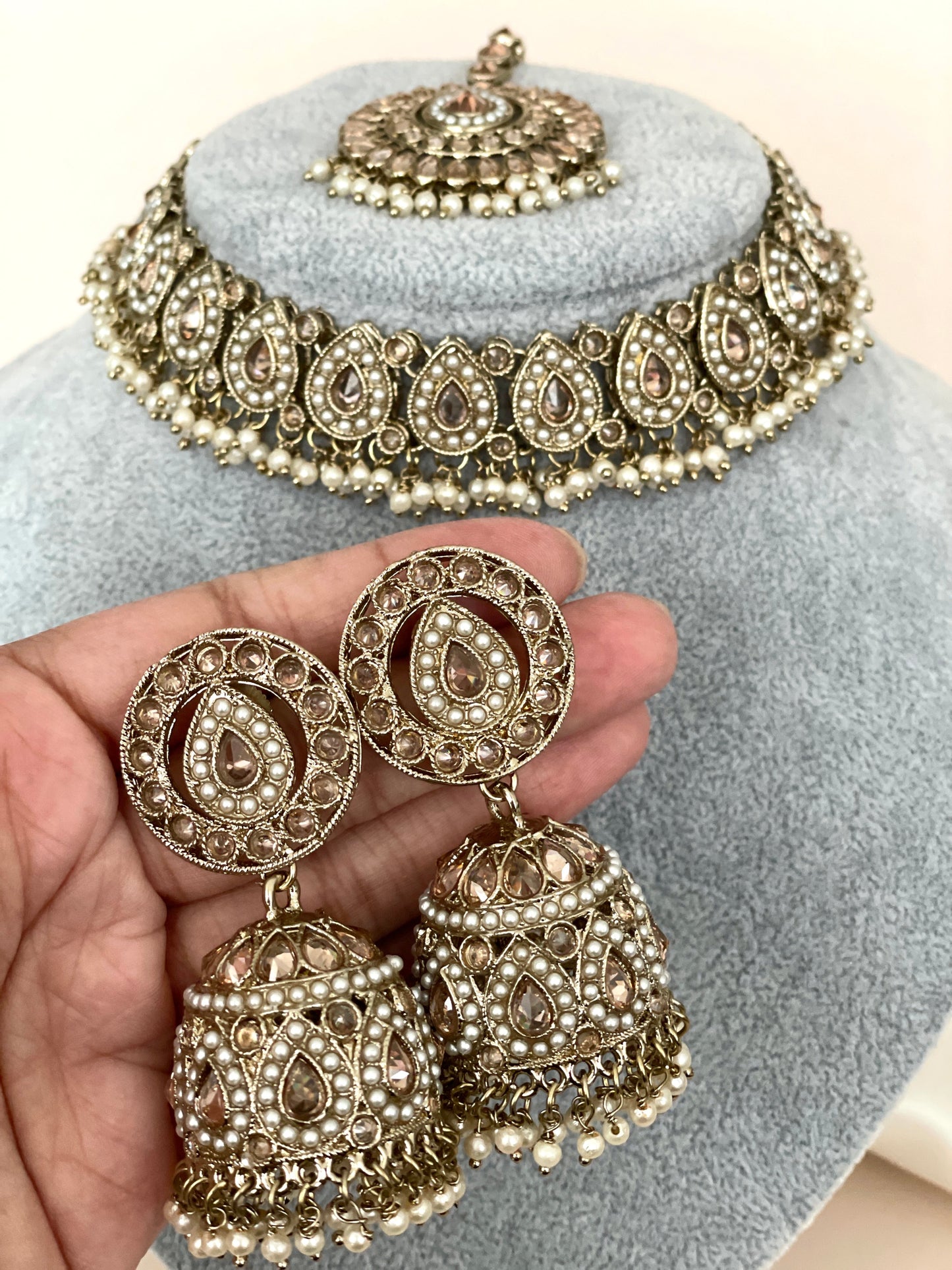 Gold Polki Choker Set