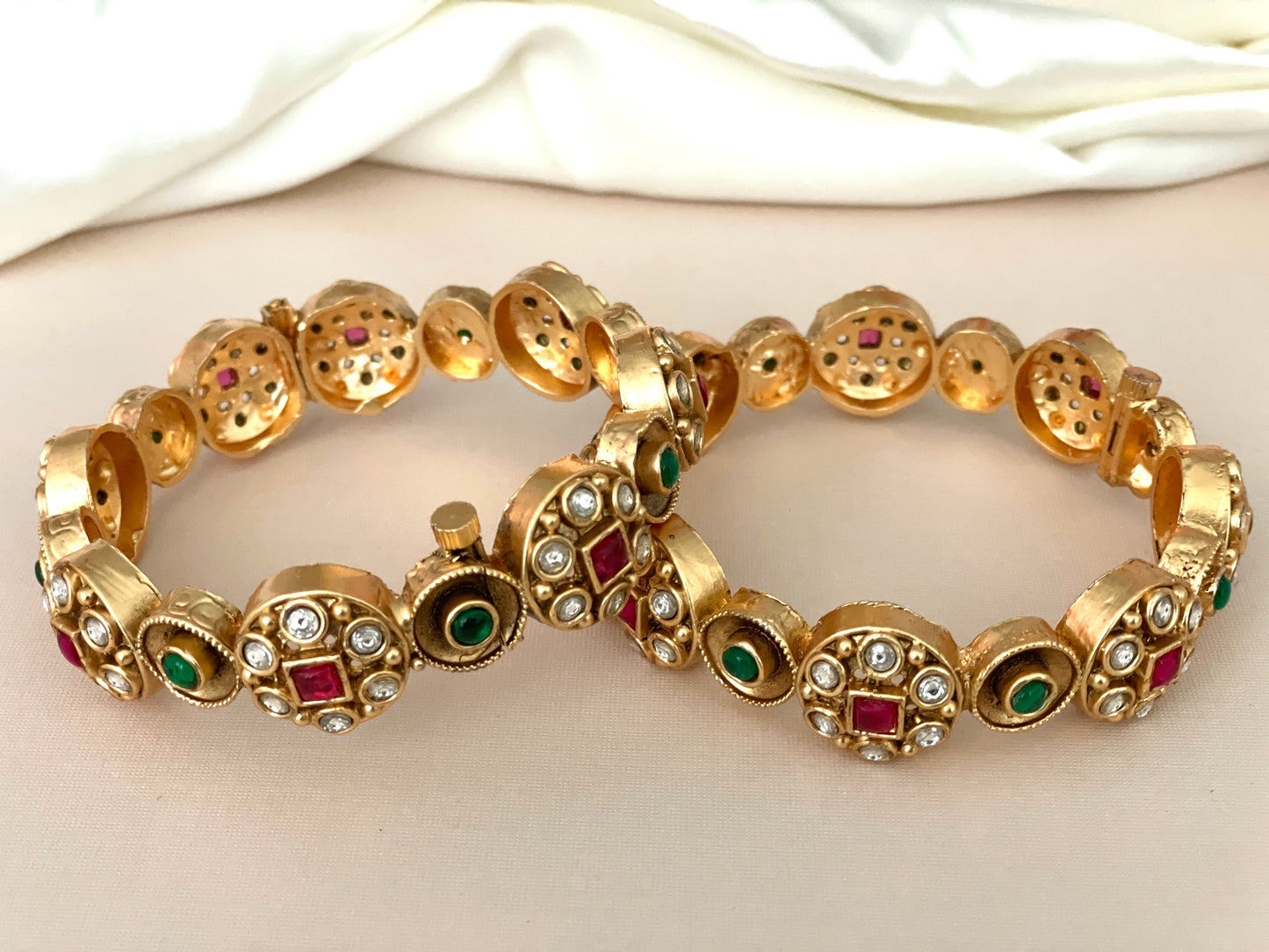 Statement gold kangans