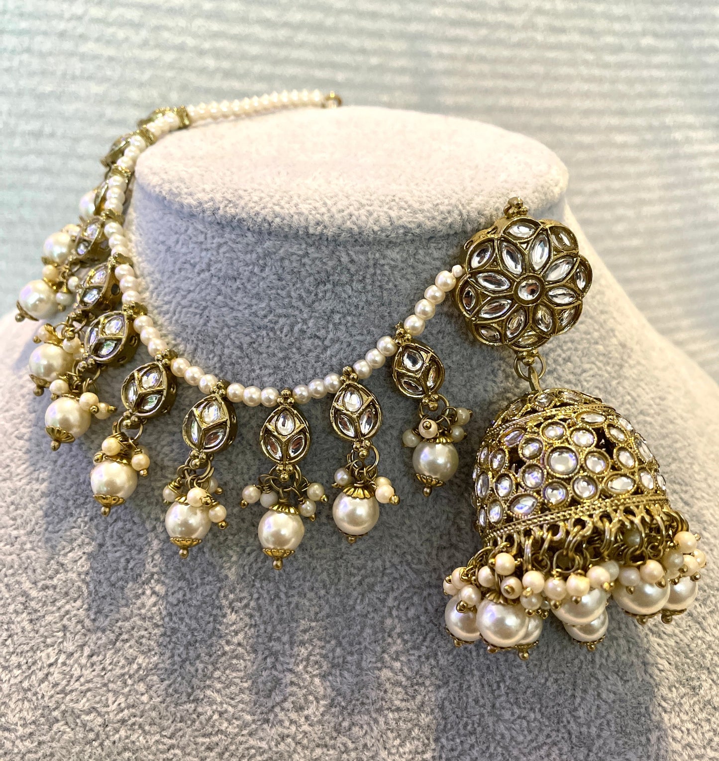 Pearl Kundan Choker  Set