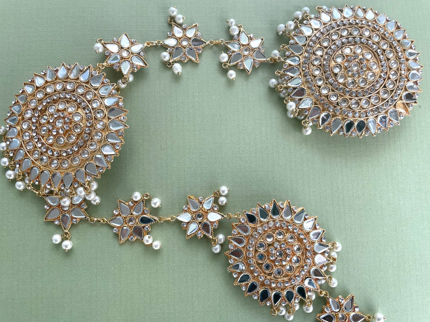 Gold Parandi Jewelry