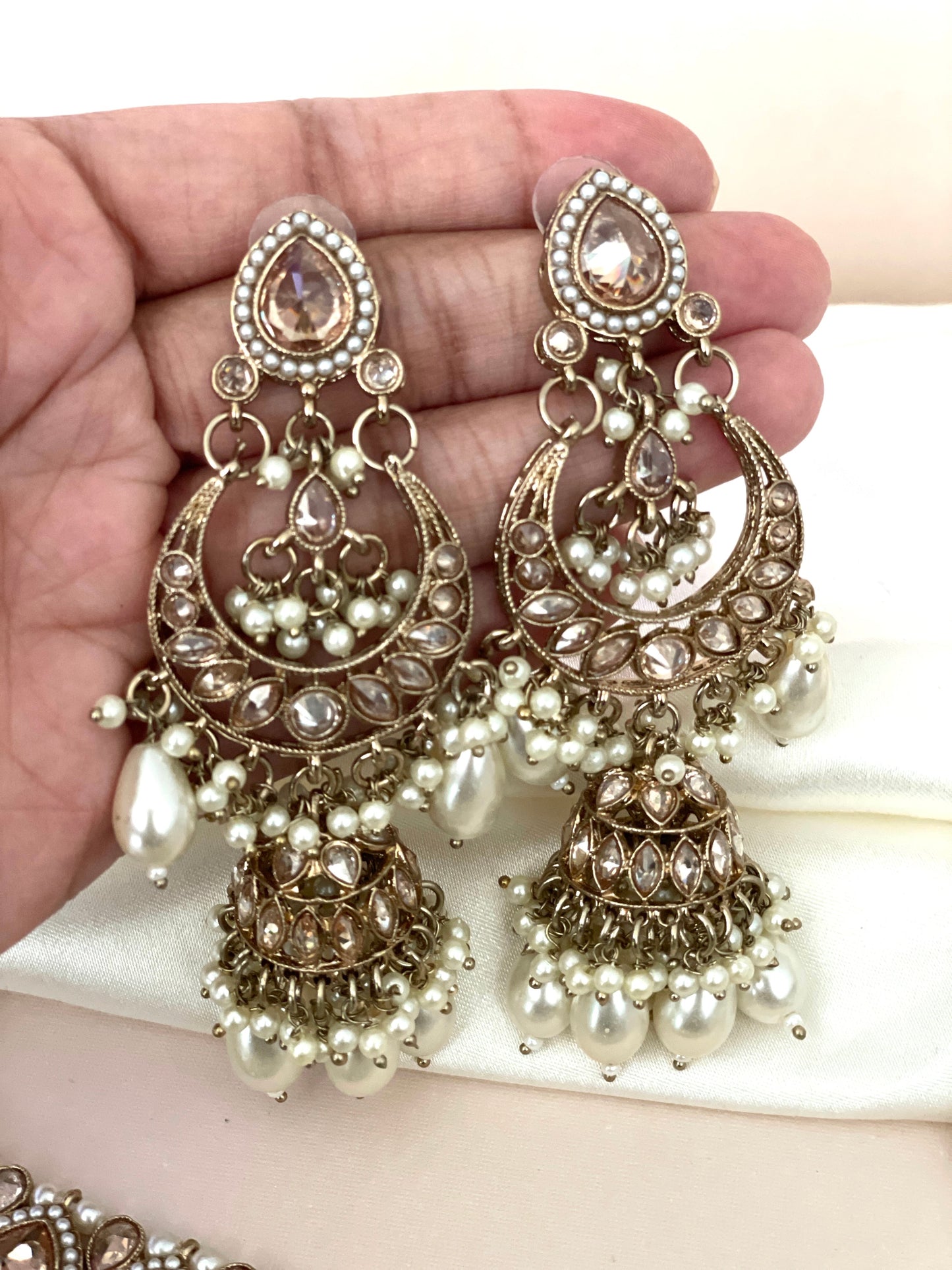 Gold polki statement set