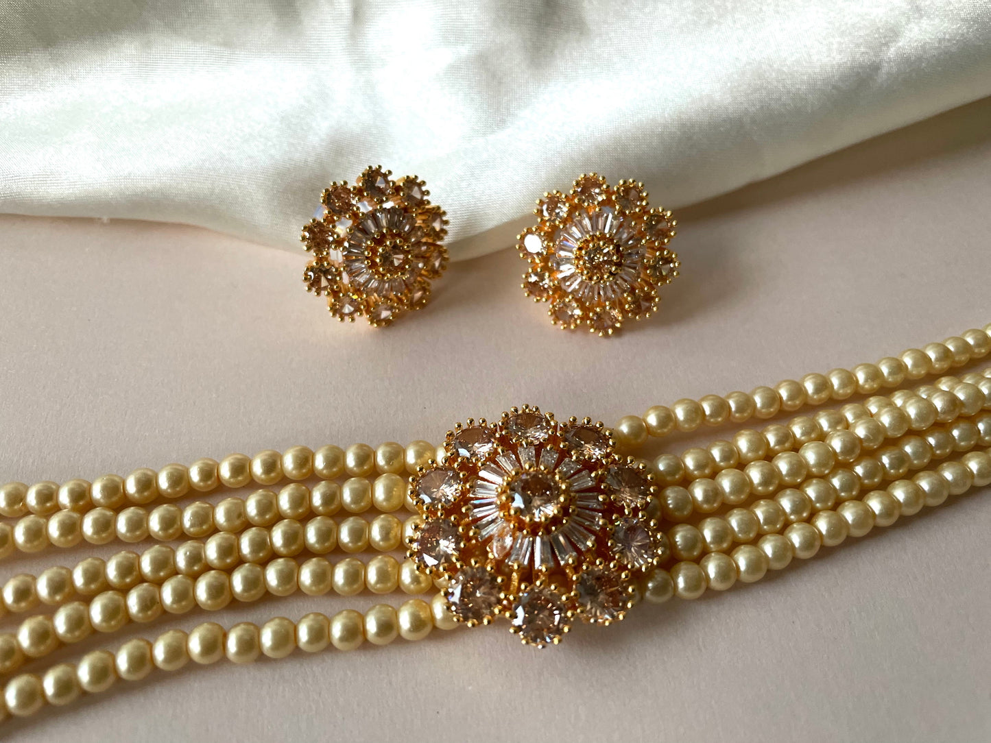 Gold Pearl Choker Set