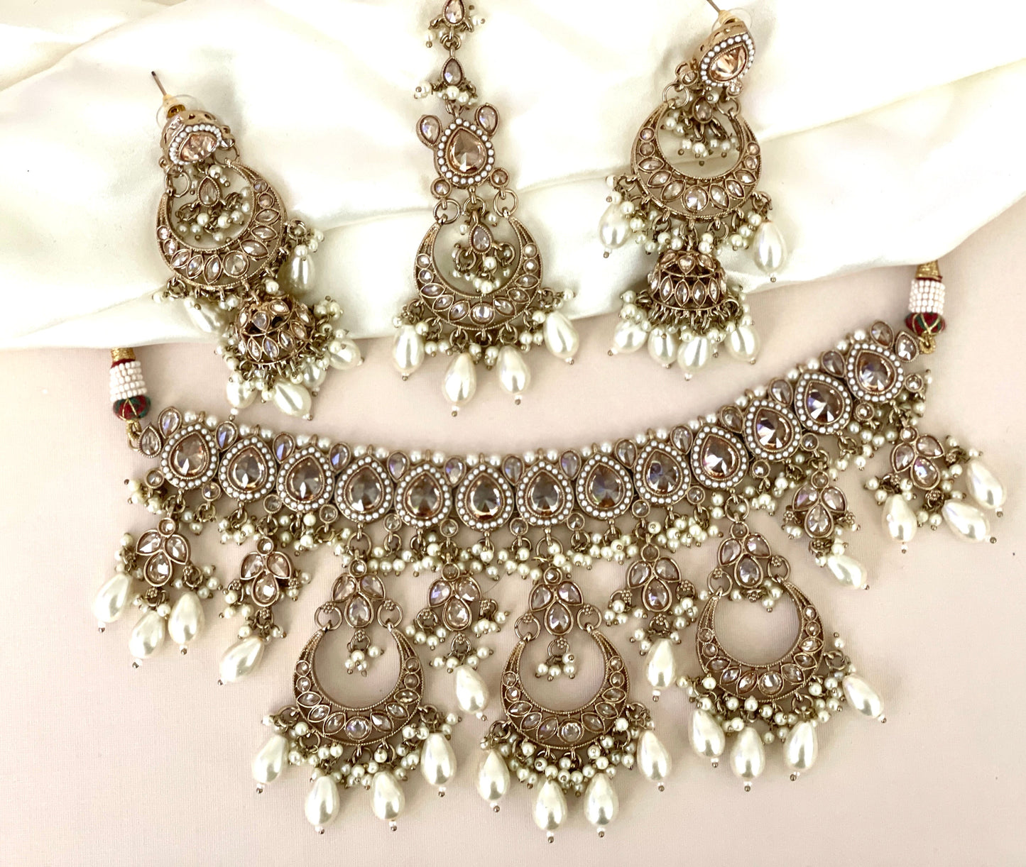 Gold polki statement set