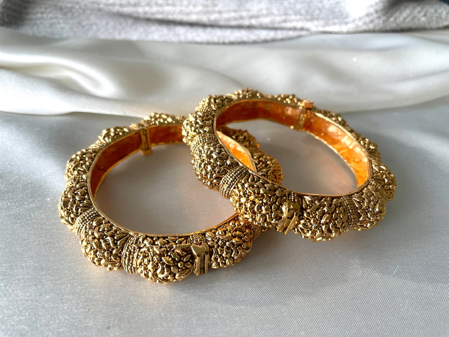 Gold Kadas
