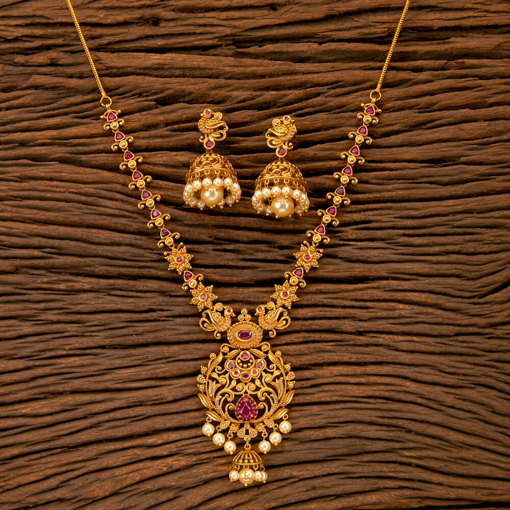 “Gilded Glamour: Luxurious Gold-Plated Indian Jewelry"