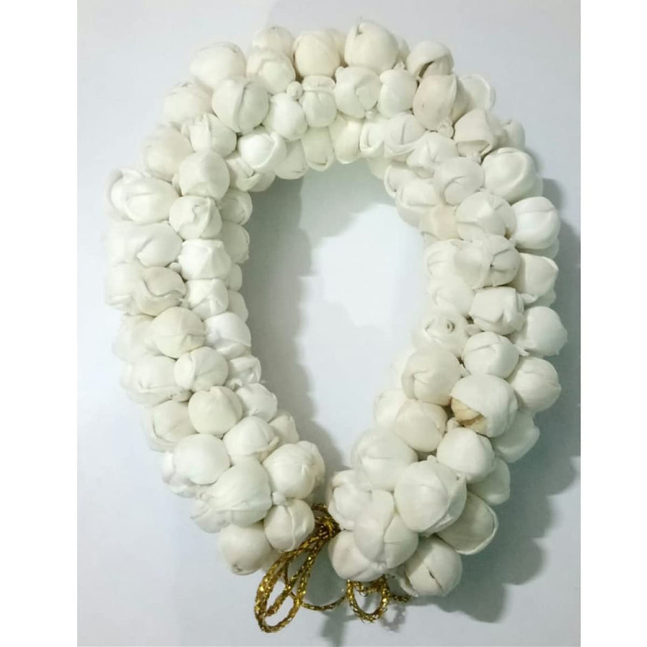 Elegance Redefined: Artificial White Gajra for Timeless Beauty