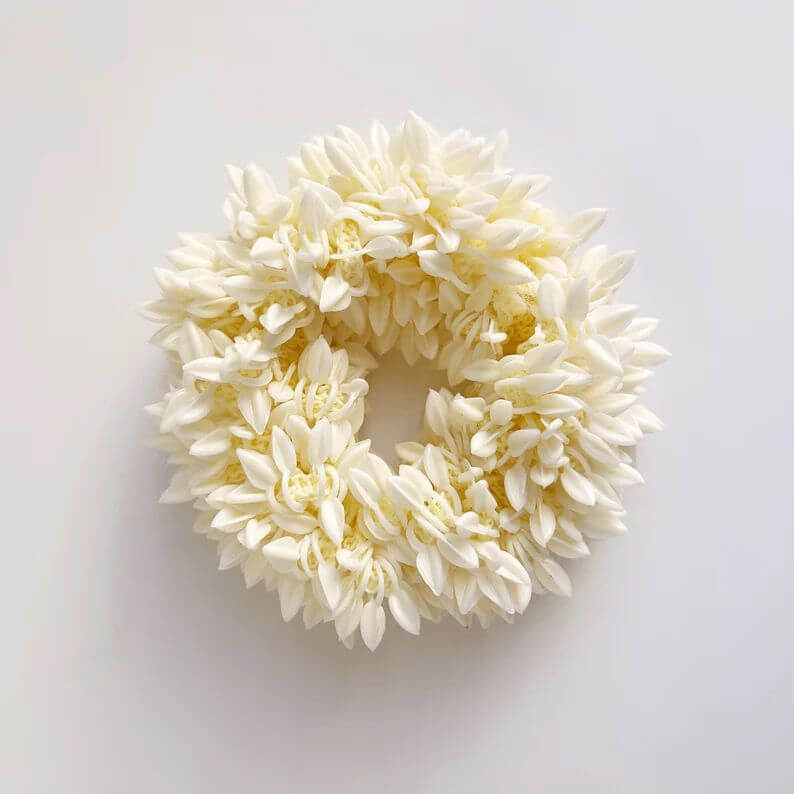 "Blooming Elegance: Artificial Jasmine Gajra Scrunchies"