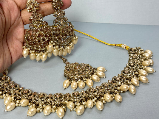 Polki Gold Choker