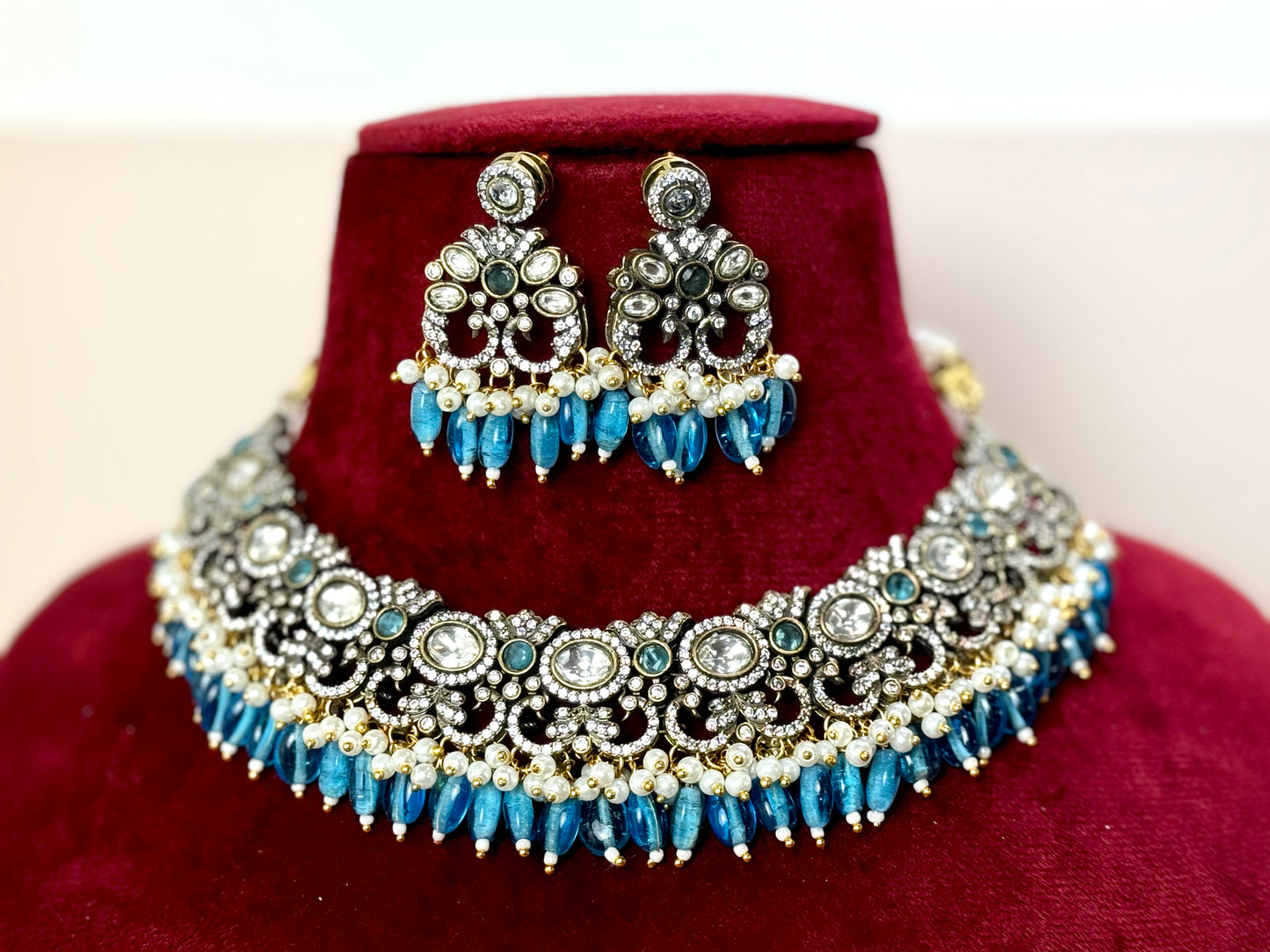 Blue Kundan Choker- Radiance