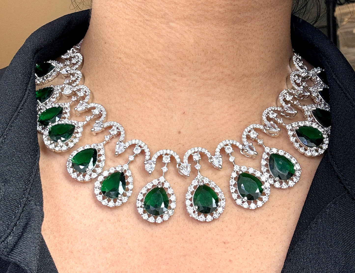 Emerald Jewel Set Diamond Glaze 1007