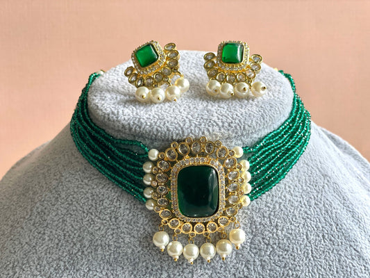 Emerald Green Pearl Choker