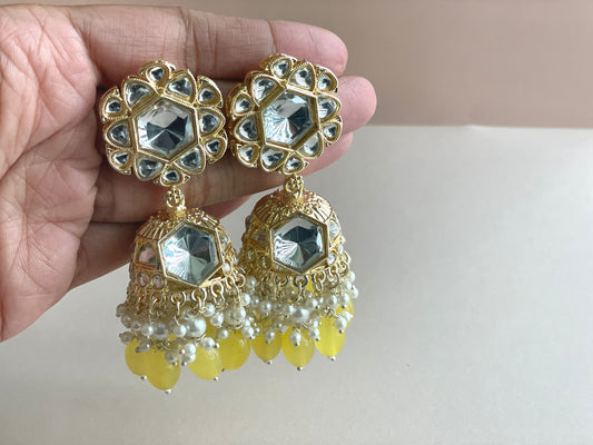 Elegant Saanvi Jhumka