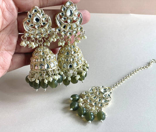 Elegant soma tikka set