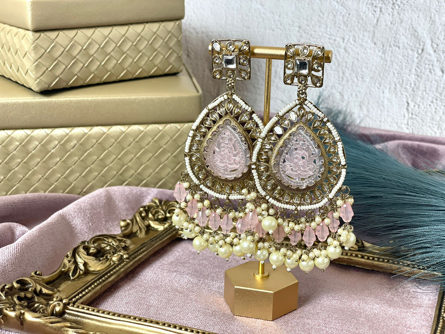 Light Pink Earrings - Aura 1002