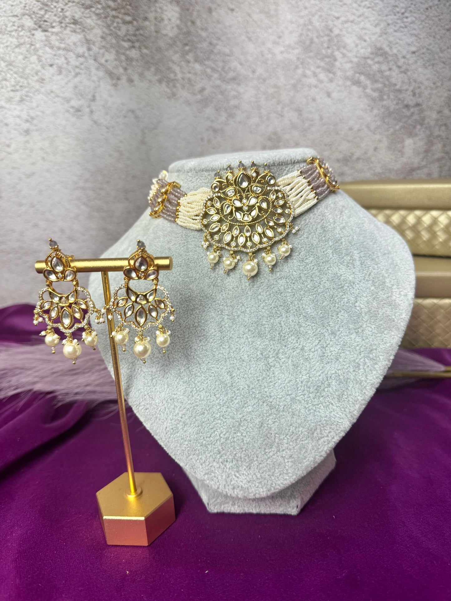 Elegant Gray Purple Kundan Jewelry Set
