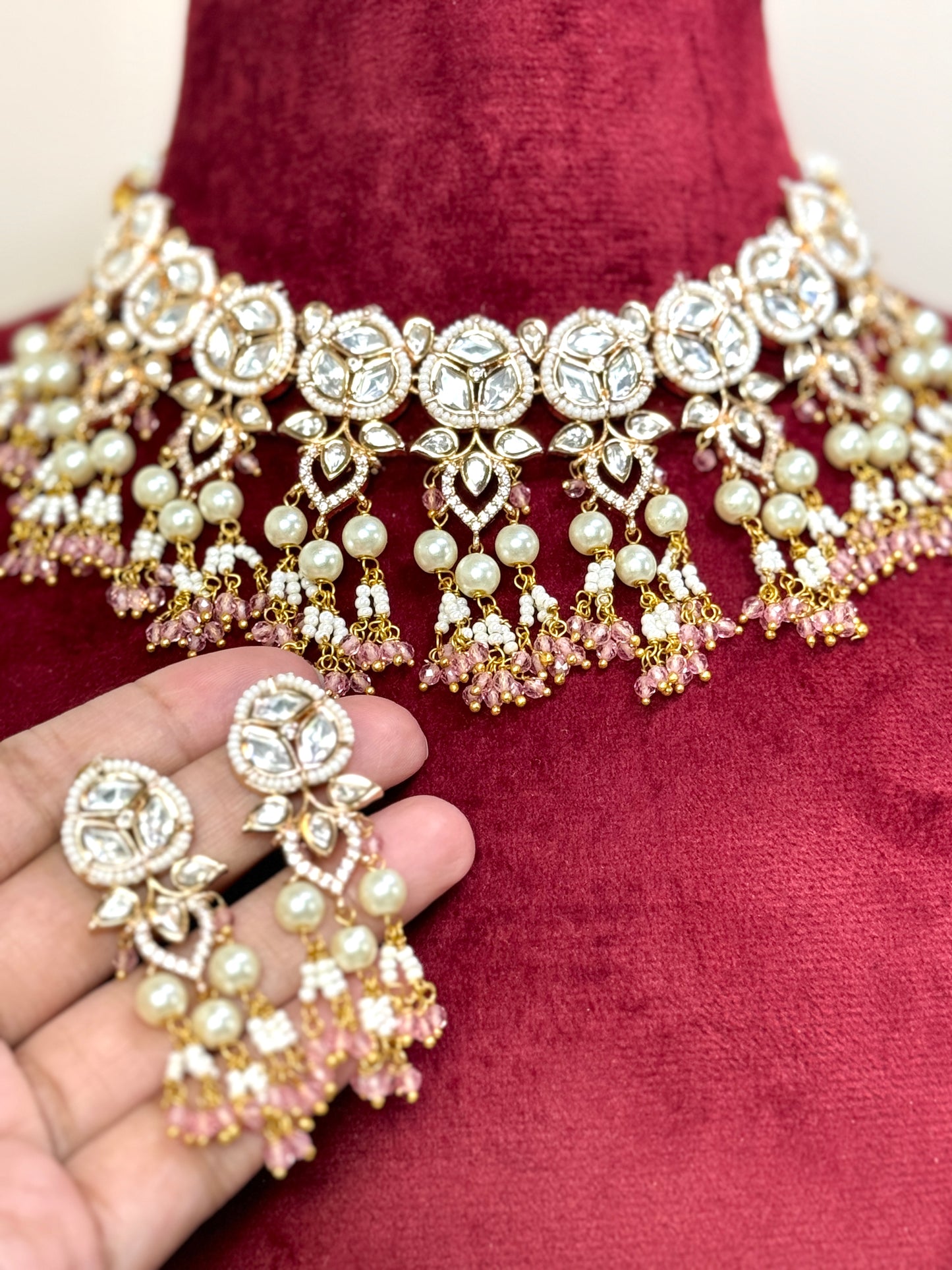 Light Pink tyaani Choker- Radiance