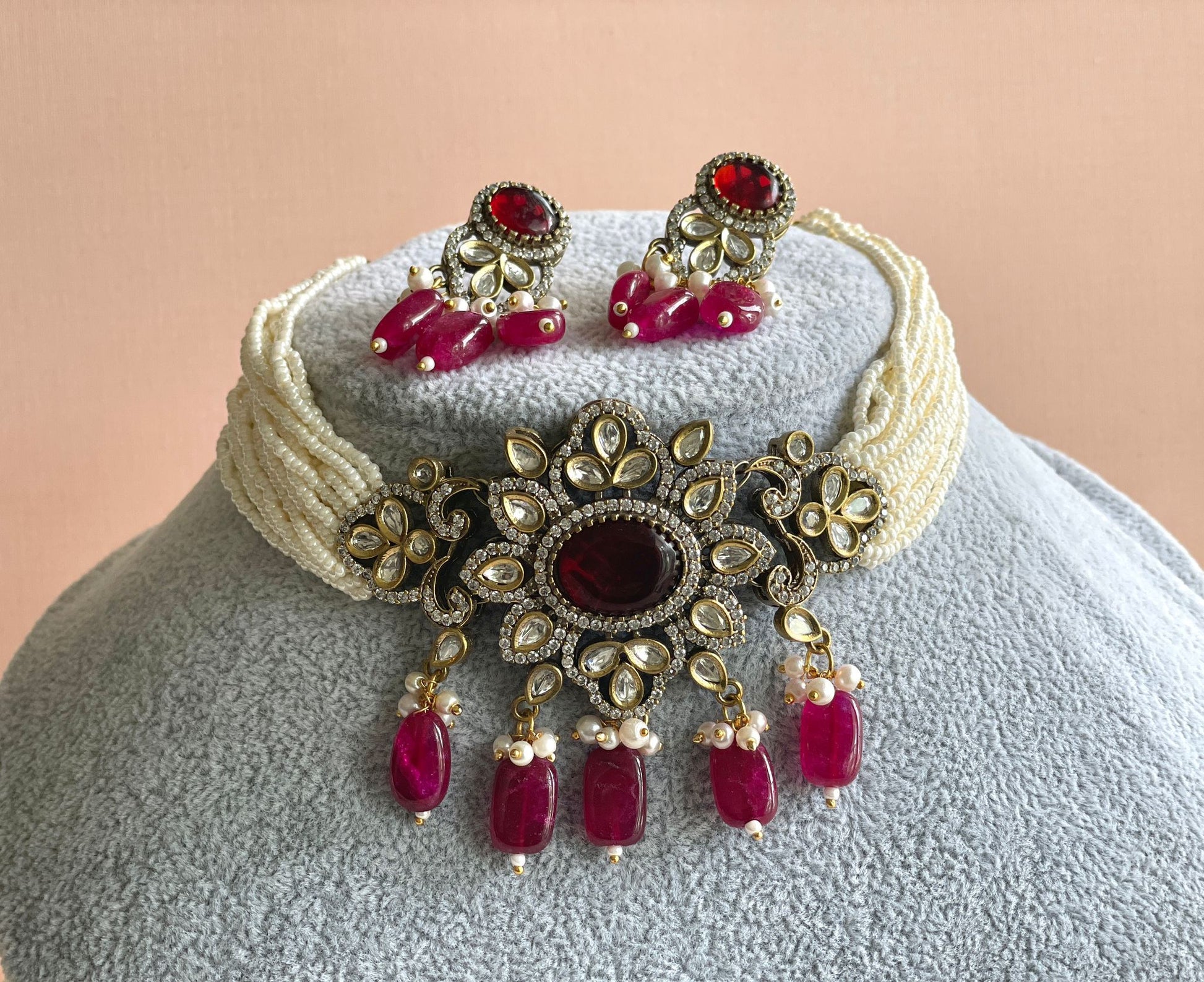 Magenta Indian Jewellery