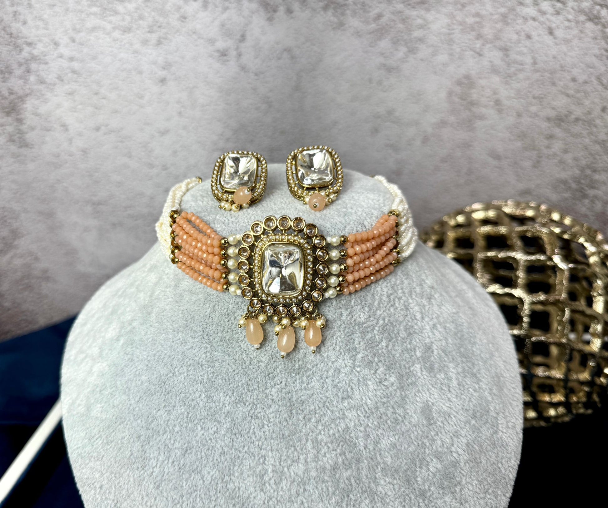 Handcrafted Peach Polki Jewelry - Graceful Choker Design
