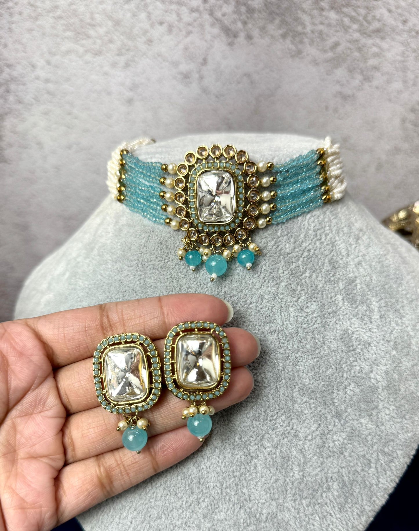 Light Blue Polki Choker- Majesty 1019