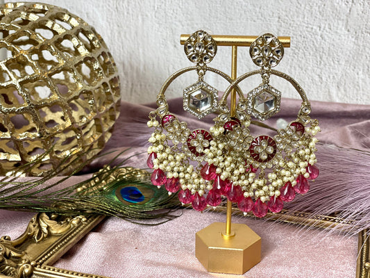 Lightweight magenta chaandbali for stylish charm