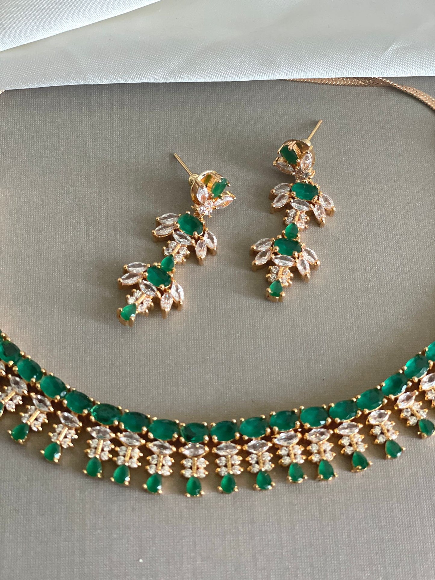 Emerald Green AD Necklace