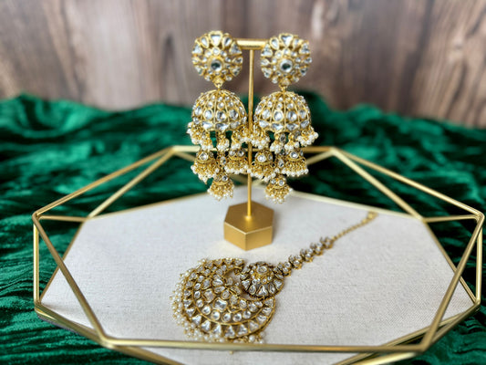 Gold Kundan Tikka Set- Charisma 1027