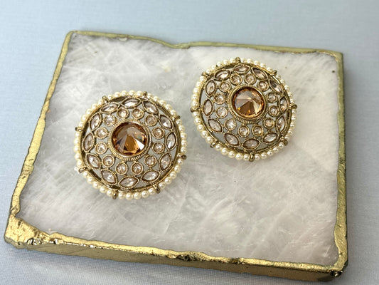 Simple Stud Pearl Earrings