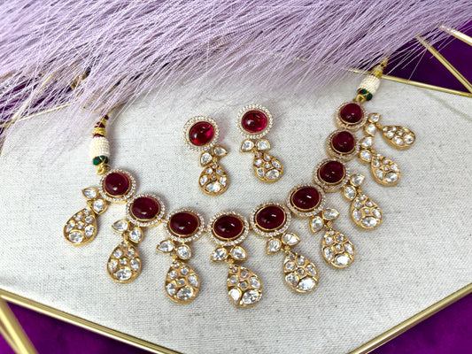 Red Gold Tyaani Choker- Roar 1022