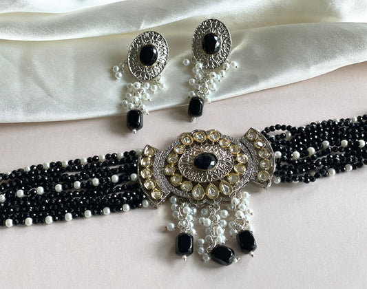 Black Kundan Choker