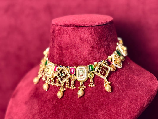 Gold Choker Red and Green Riva 1004