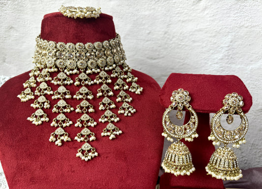Antique Gold Hanging Set