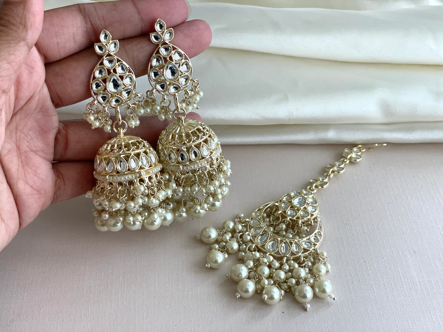 Gold Kundan Tikka Set