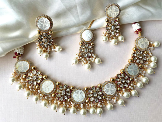 Pearl Choker Necklace With Earrings