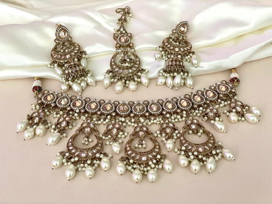 Gold polki statement set