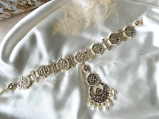 Elegant Maahi Sheesh Phool
